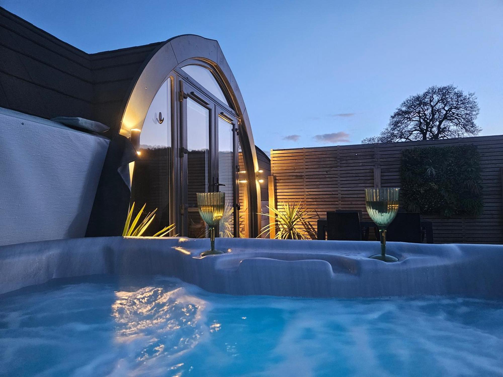 Eastridge Glamping Villa Shrewsbury Bagian luar foto