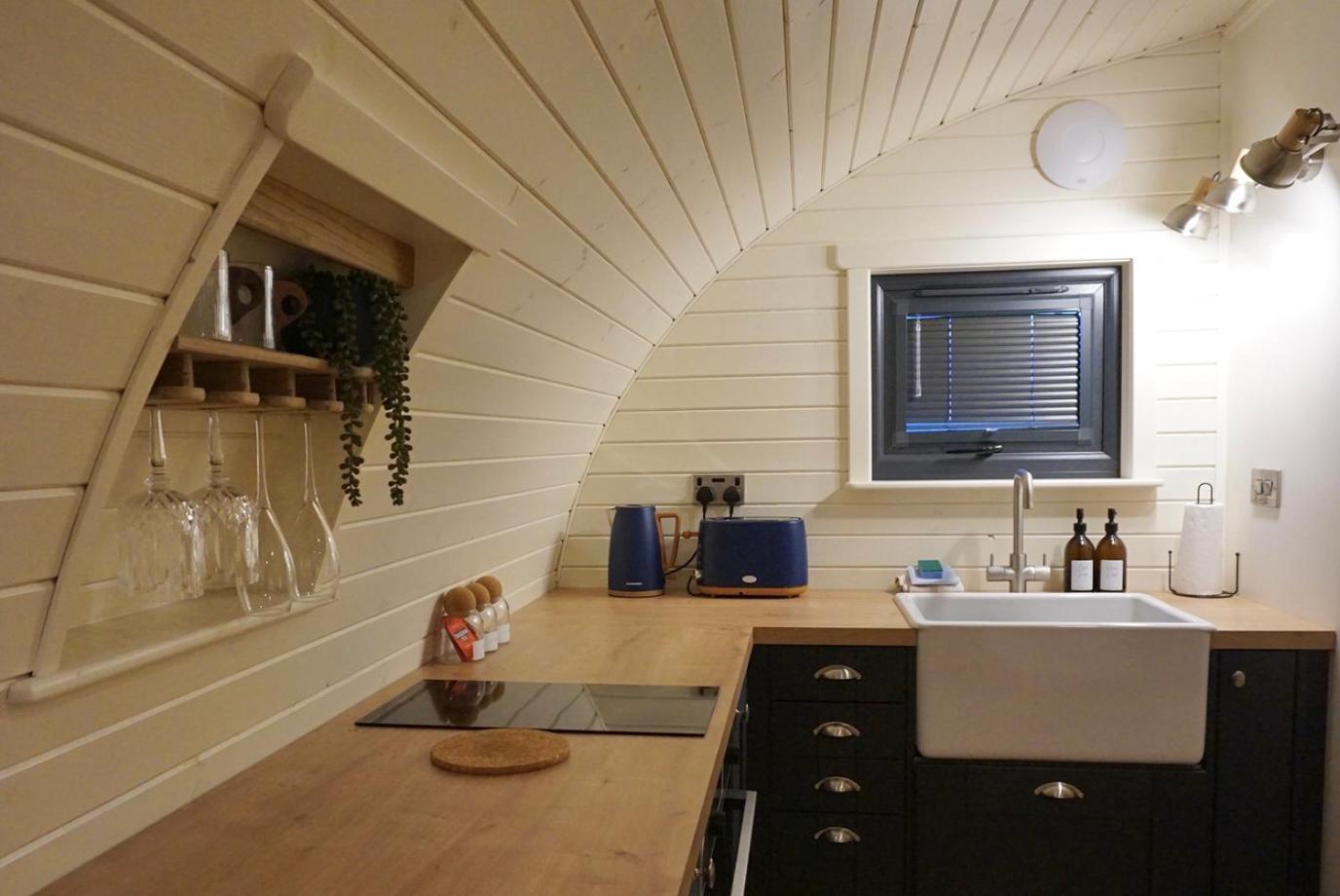 Eastridge Glamping Villa Shrewsbury Bagian luar foto