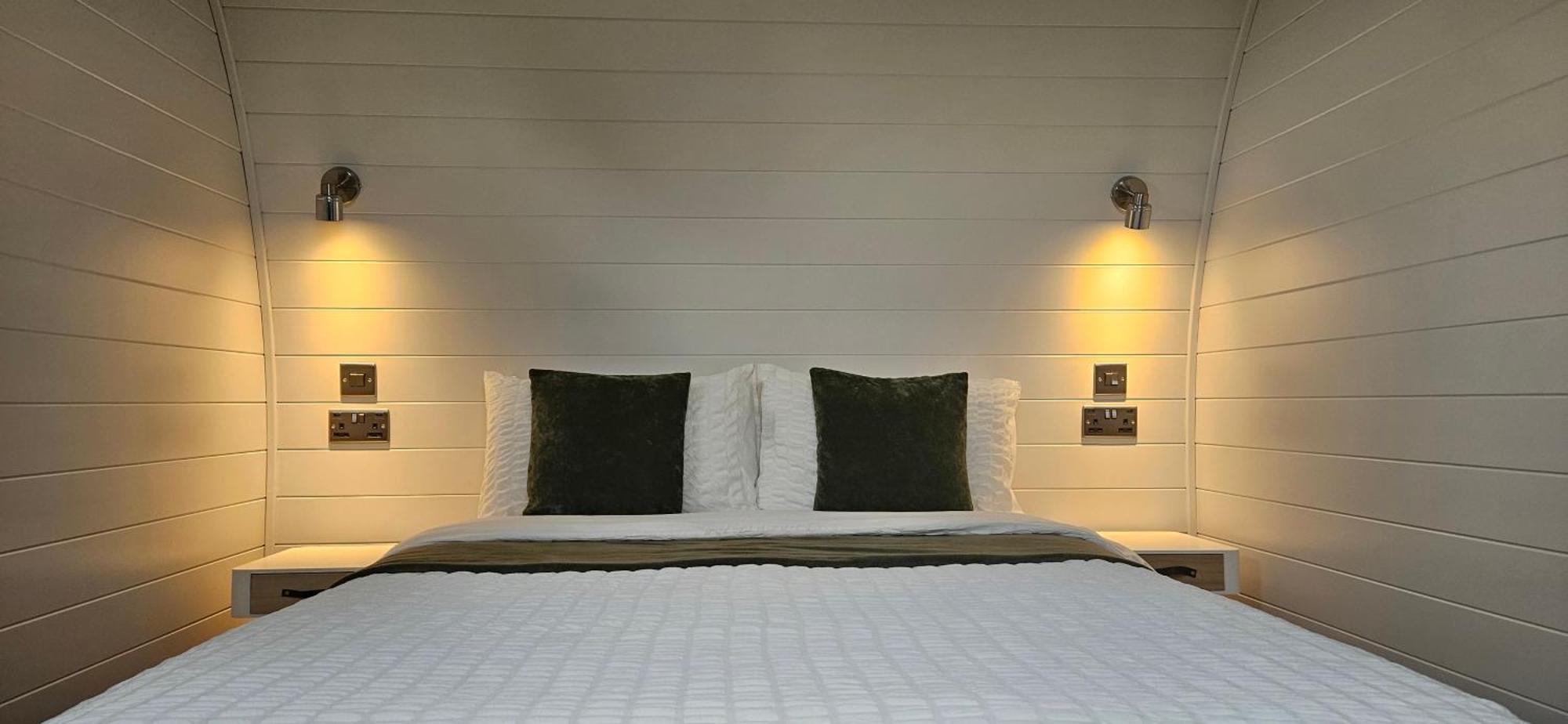 Eastridge Glamping Villa Shrewsbury Bagian luar foto