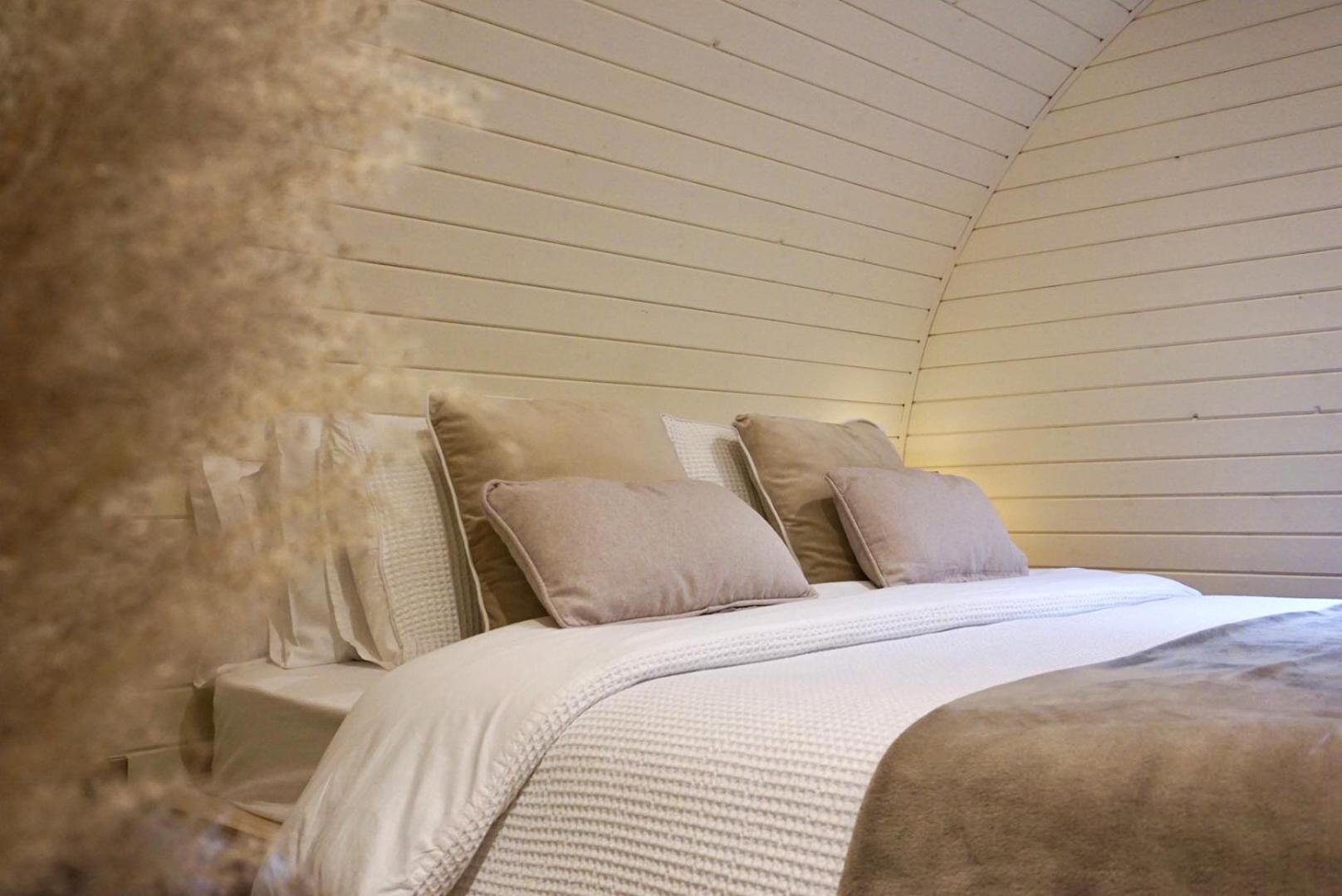 Eastridge Glamping Villa Shrewsbury Bagian luar foto